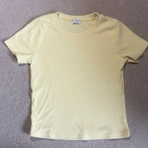 Ribbed yellow Wilfred shirt